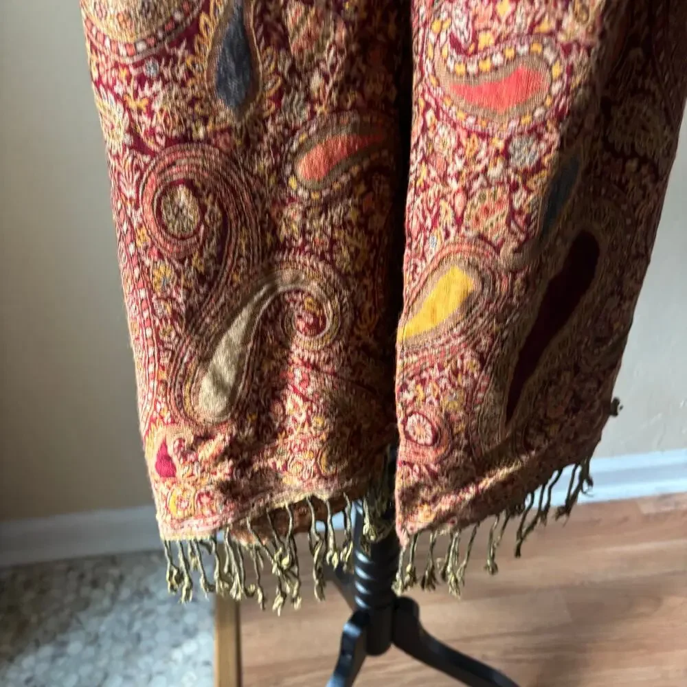Vintage Paisley Shawl Scarf Burgundy Gold Boho Lagenlook Fringed Wrap